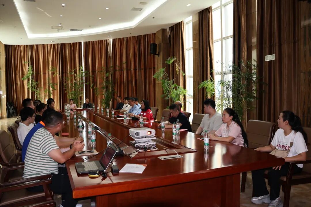 20260808暖心助学，筑梦远航——洁晶集团举行职工子女高考奖学金发放仪式6